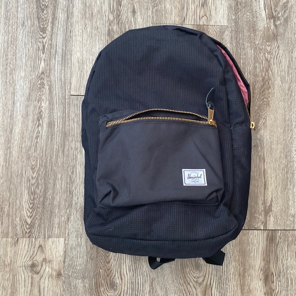Herschel’s settlement backpack black